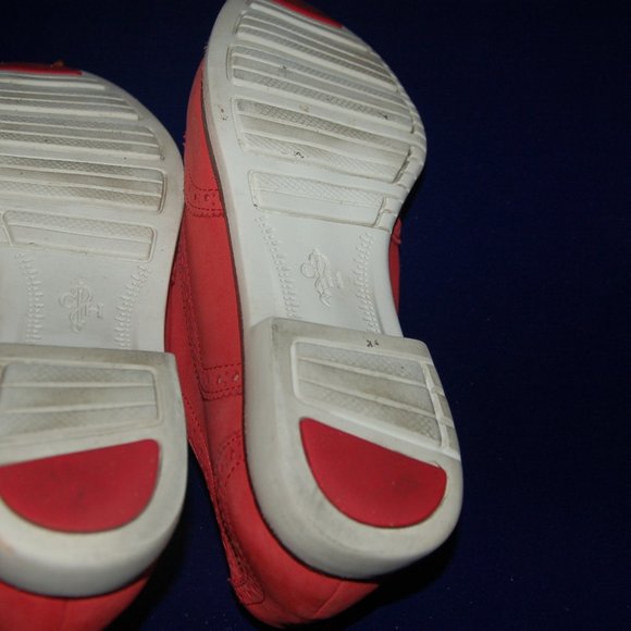 COLE HAAN - Picture 2 of 4